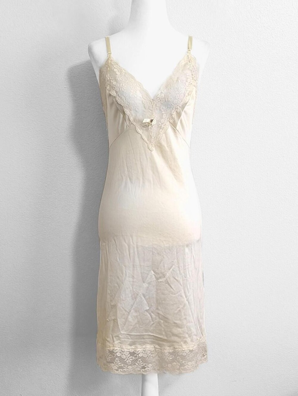 Vintage Pale Yellow Lace Slip V-Neck Midi Dress With Rosette Detail | Size 36